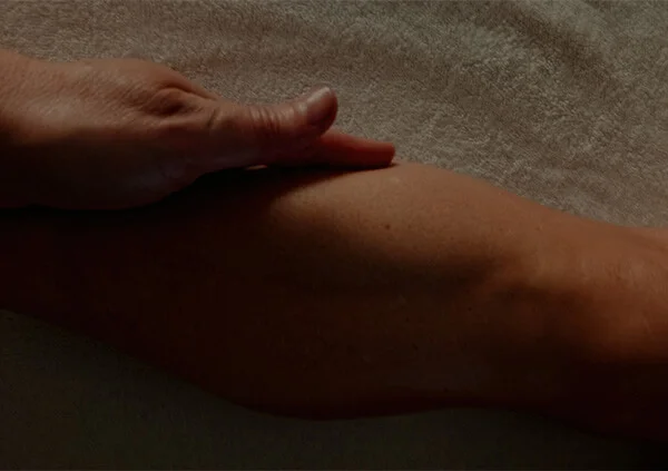 Les Rituels de Mana - Pouce relevé